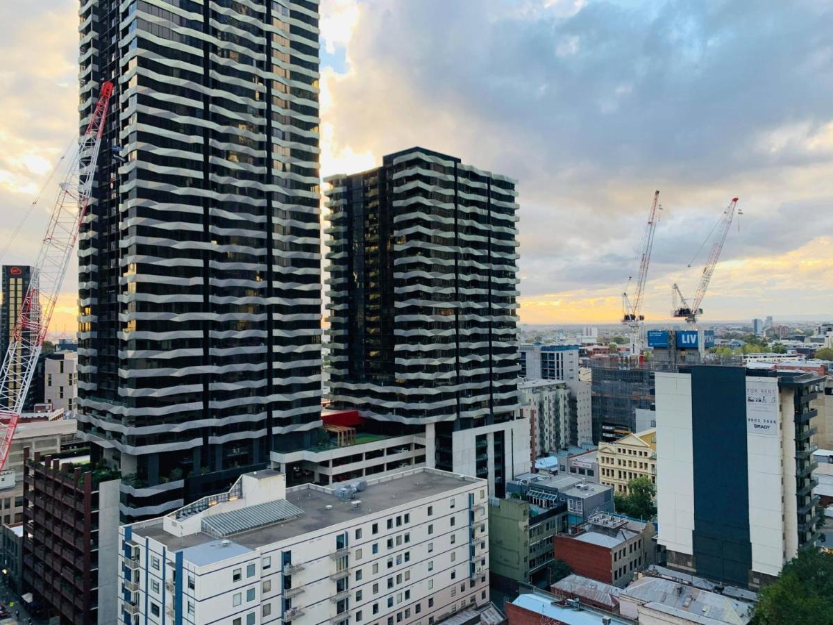 Melbourne Cbd Empire Apartment מראה חיצוני תמונה