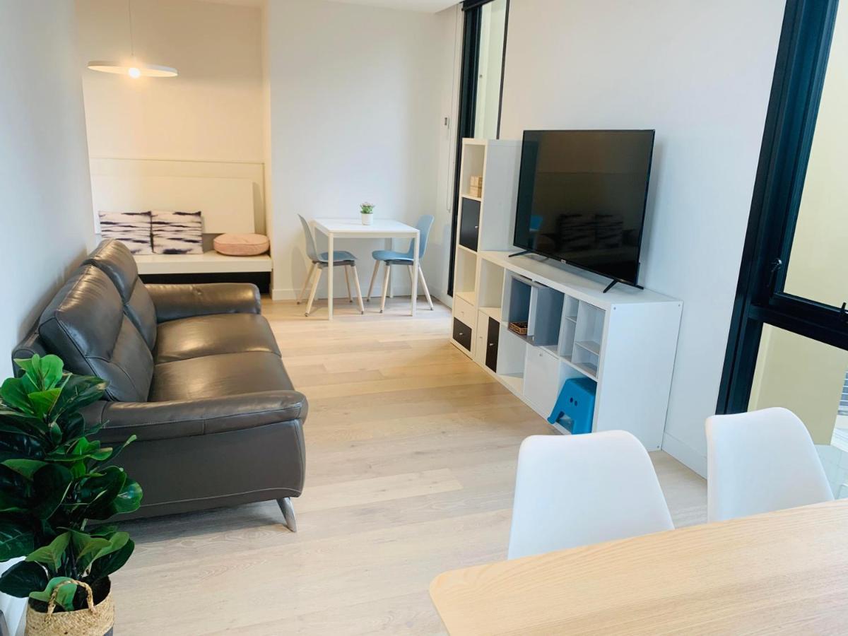 Melbourne Cbd Empire Apartment מראה חיצוני תמונה