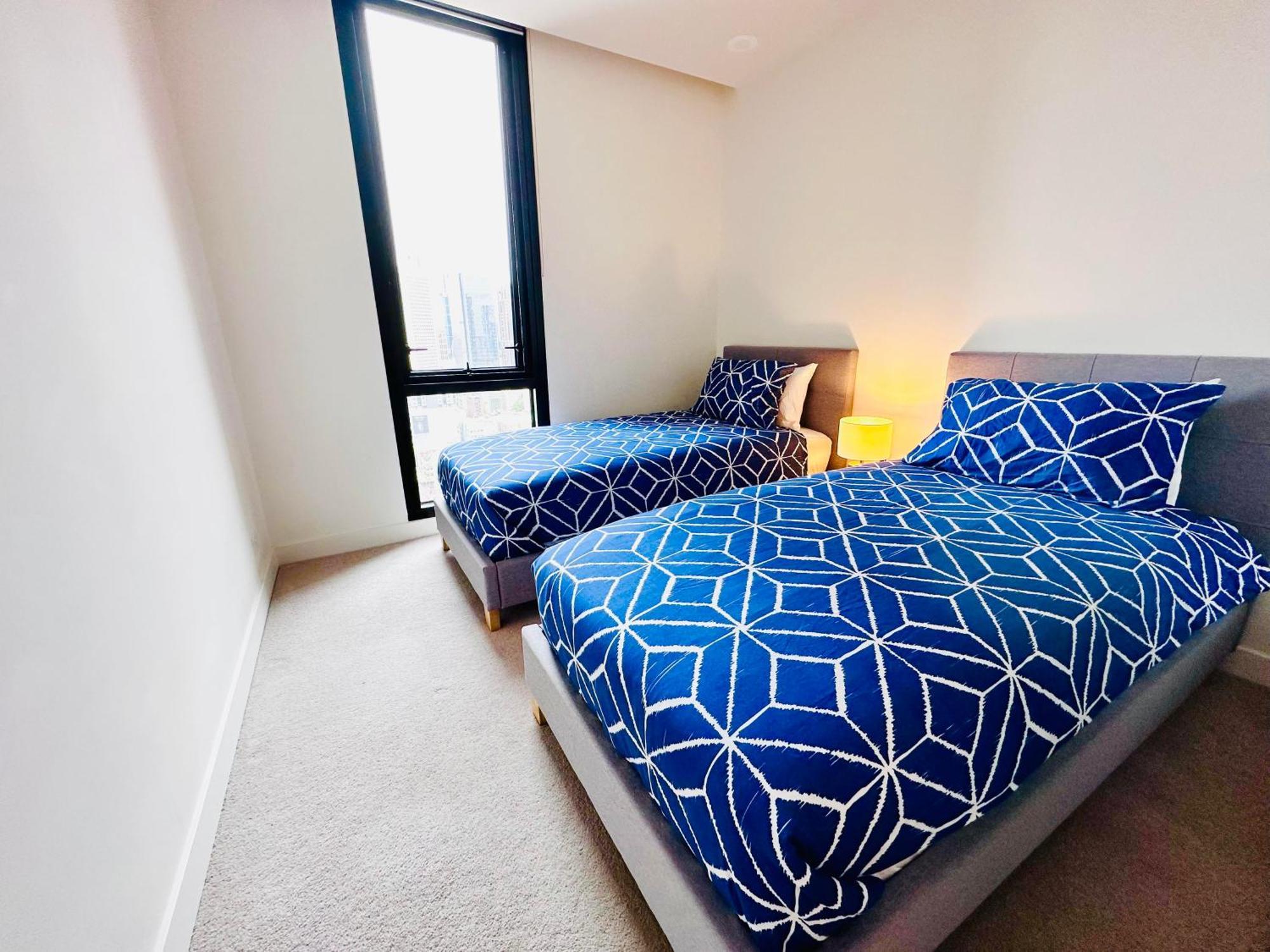 Melbourne Cbd Empire Apartment מראה חיצוני תמונה